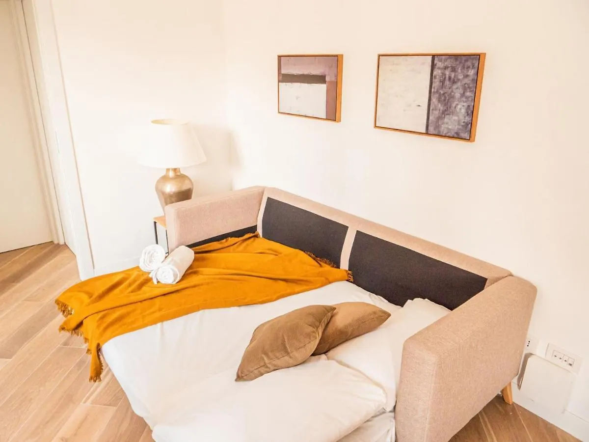 The Best Rent - Duomo deluxe two-bedroom apartment Milano 0*,