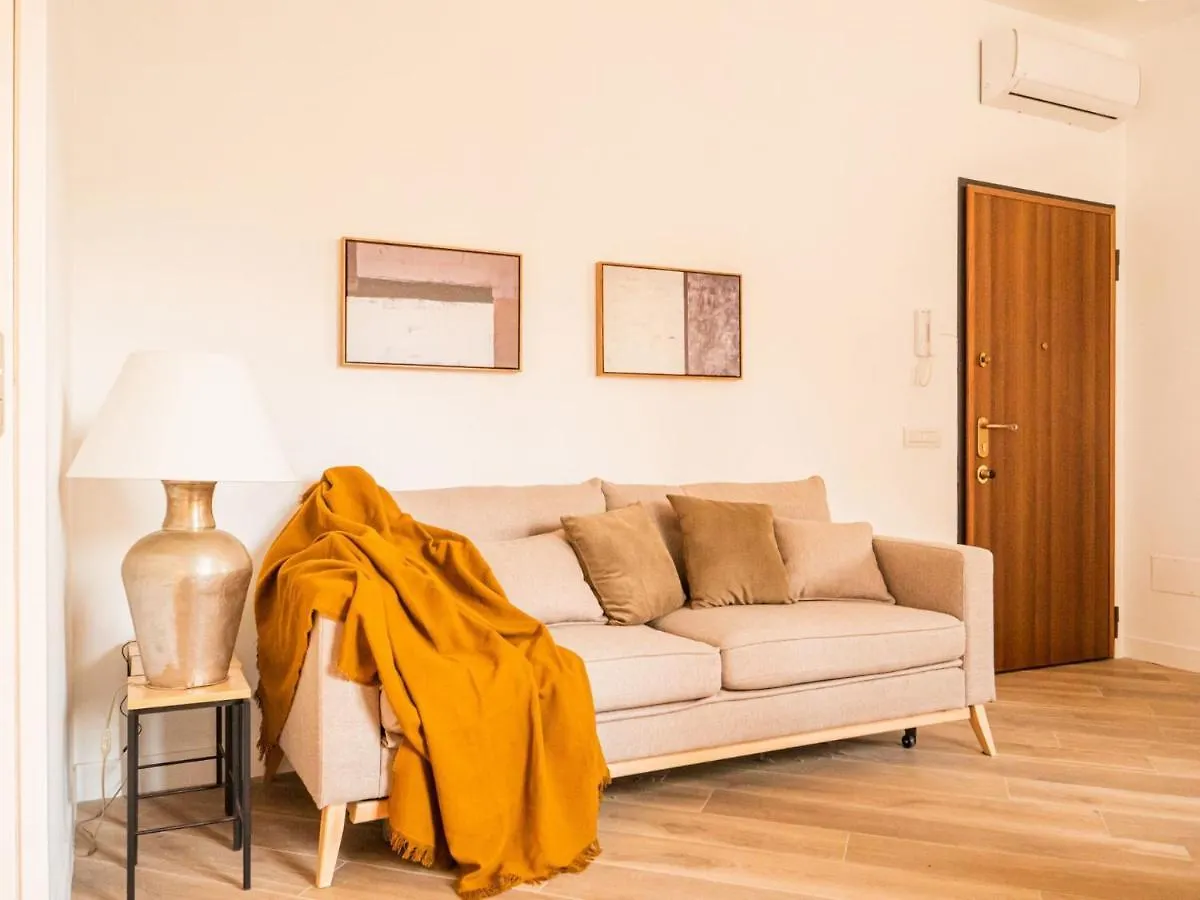 Apartment The Best Rent Milan Italy
